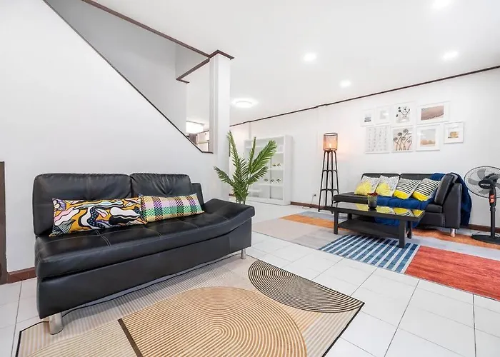 Miq Hk16 - 3Br Huai Khwang Mrt With Pool Table Near Jodd Fair